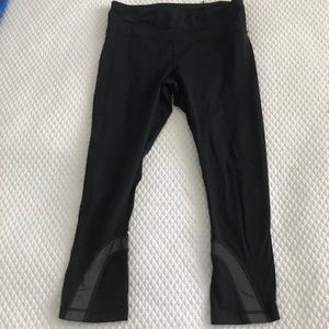 Lululemon crop yoga pants